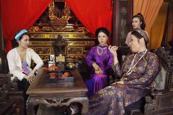 trang moon nóng bỏng