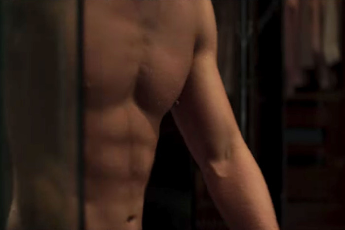 con nhà siêu giàu châu á