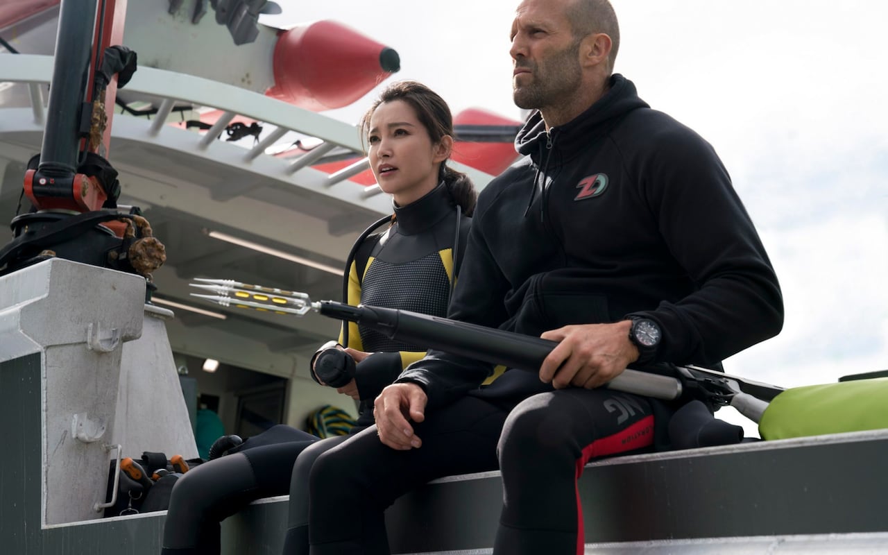 review phim Cá mập siêu bạo chúa