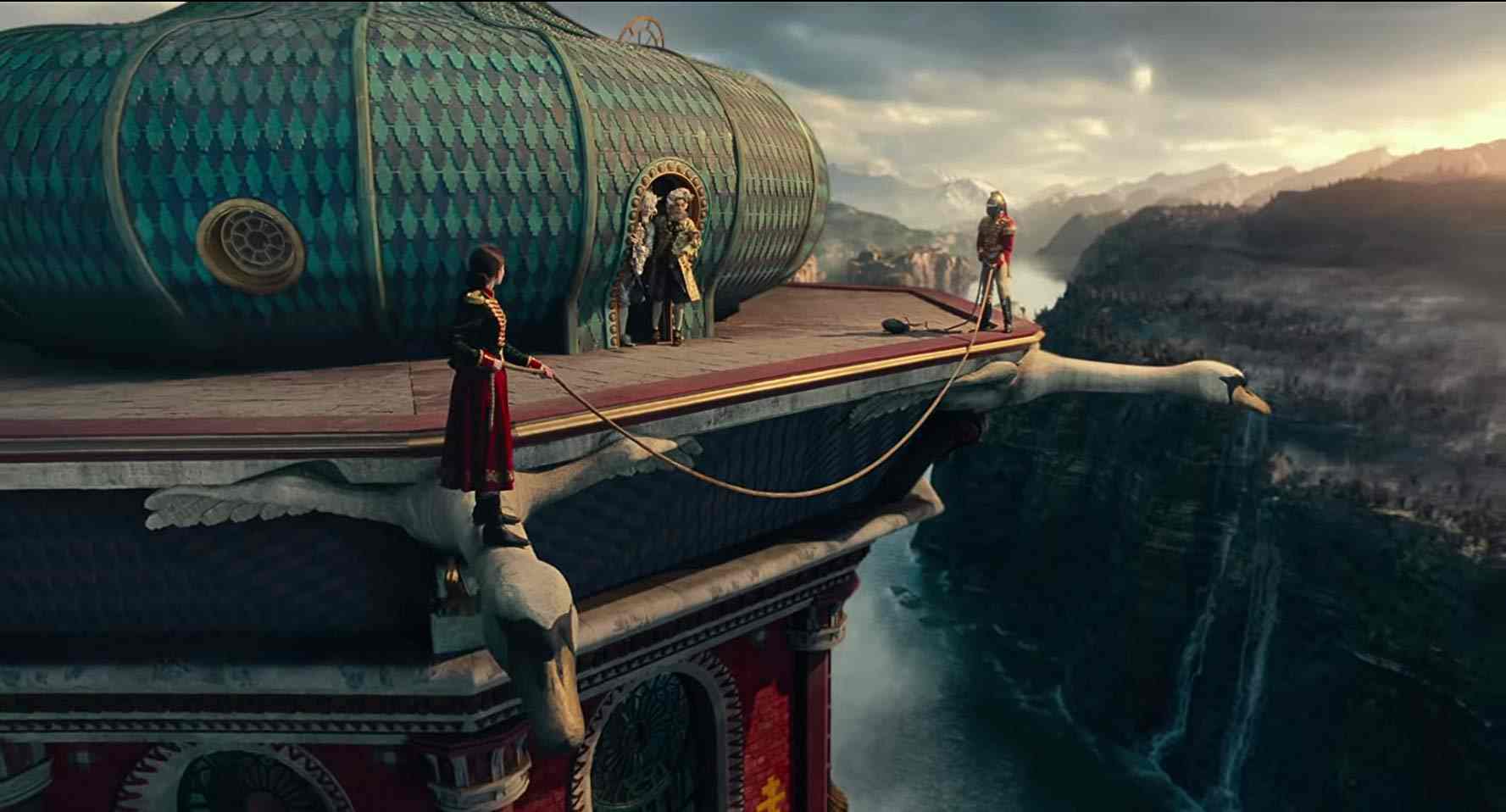 Kẹp hạt dẻ và bốn vương quốc