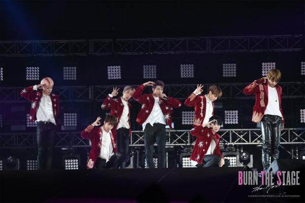 Phim Burn The Stage