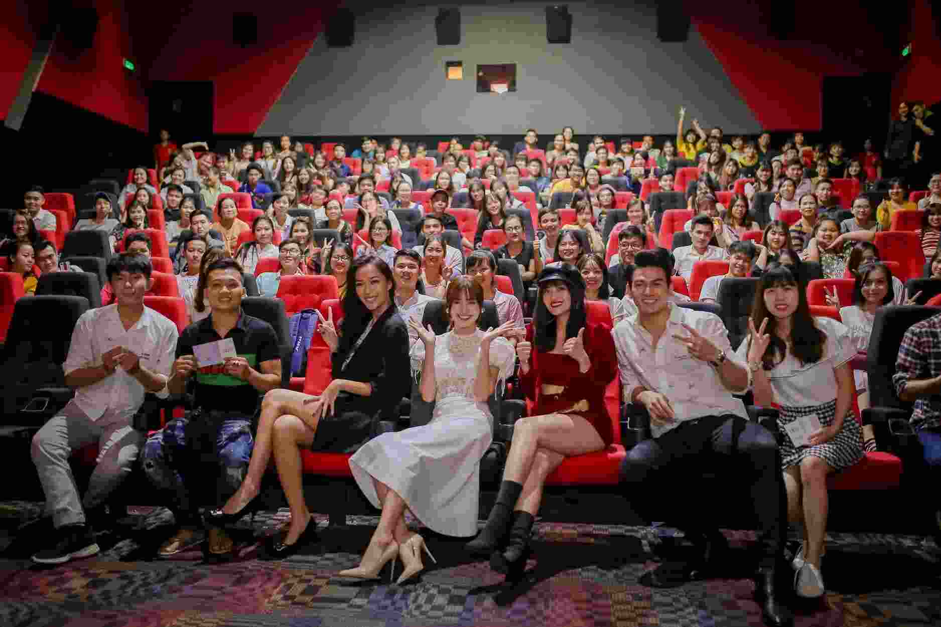 Doanh thu Gái già lắm chiêu 2