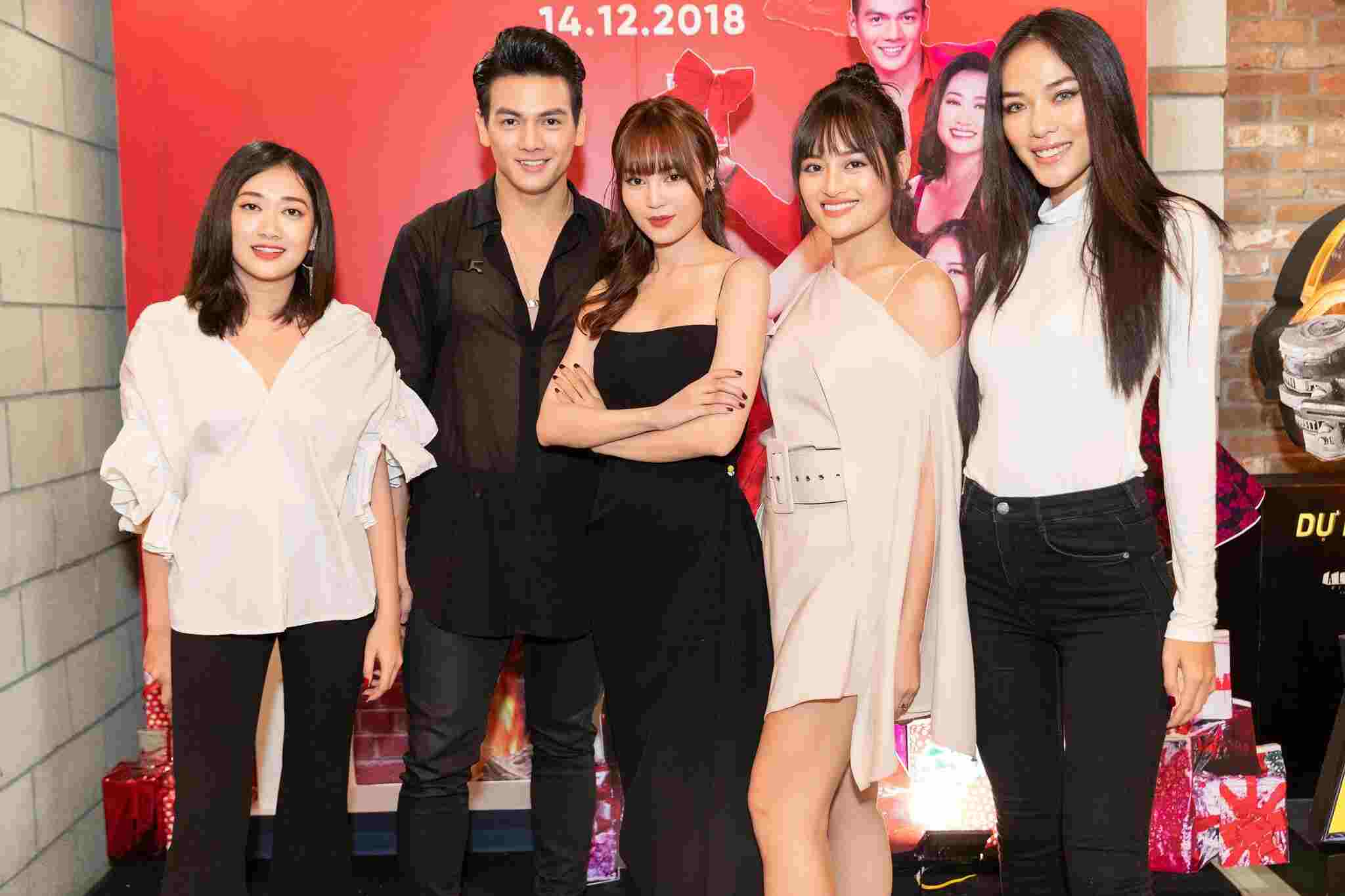 Doanh thu Gái già lắm chiêu 2