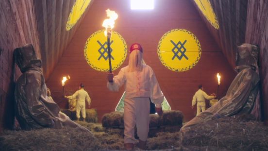phim Midsommar