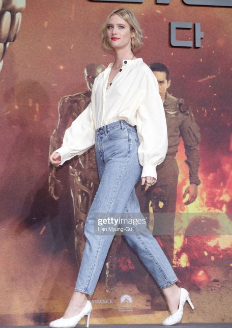 Mackenzie Davis trong Kẻ Hủy Diệt