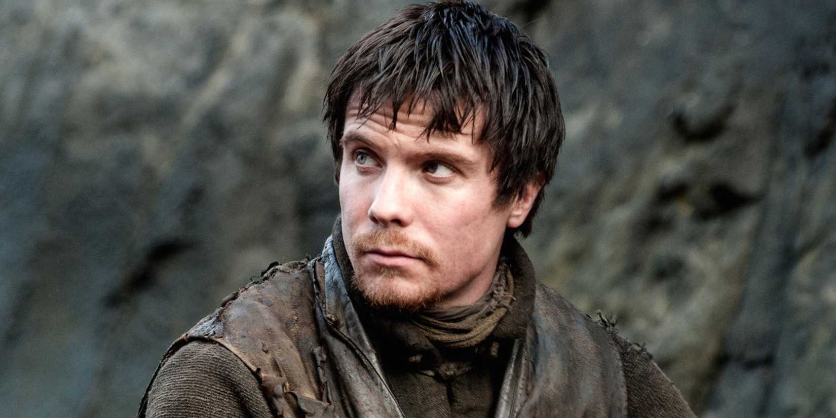 joe-dempsie-trong-game