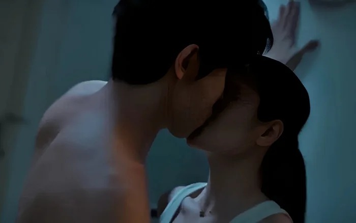 canh-nong-dien-vien-viet-hoa