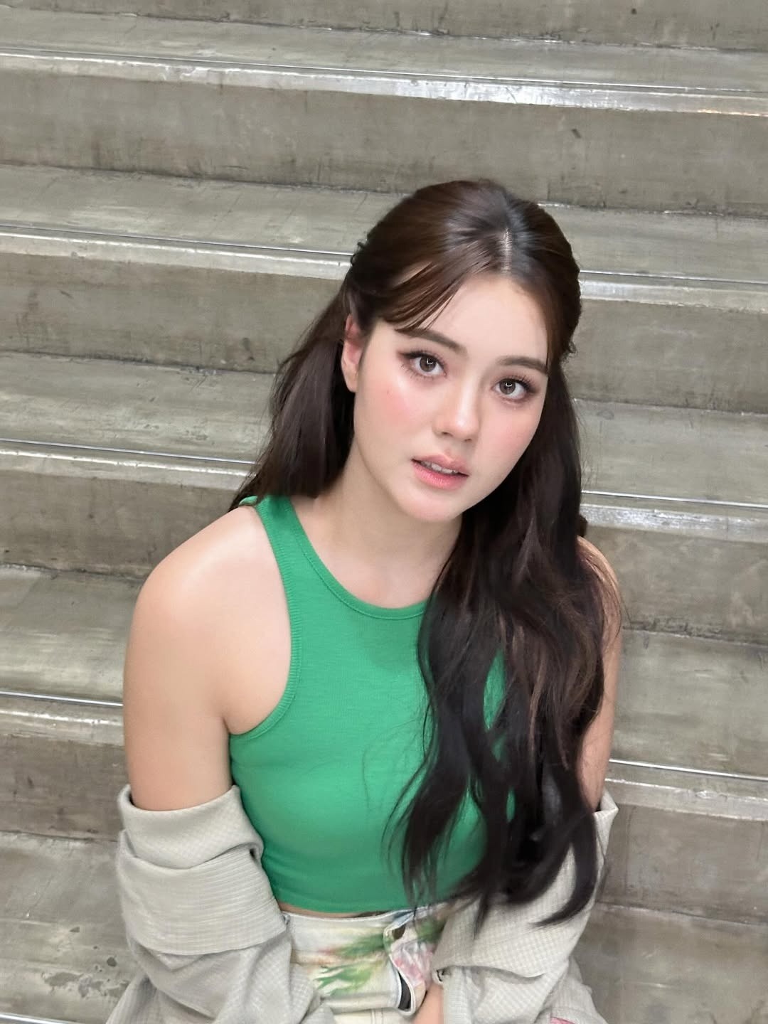 denise-jelilcha-kapaun-gioi-thieu