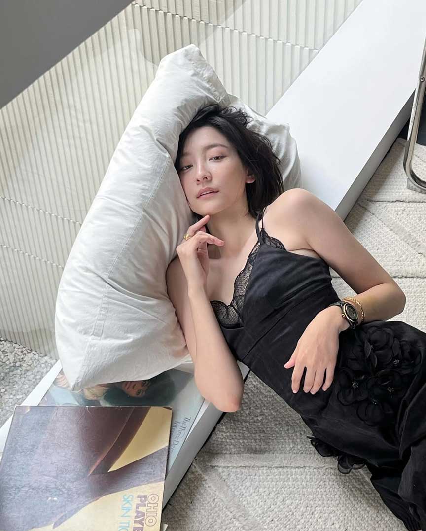 park-ji-hyun-dien-vien-18+