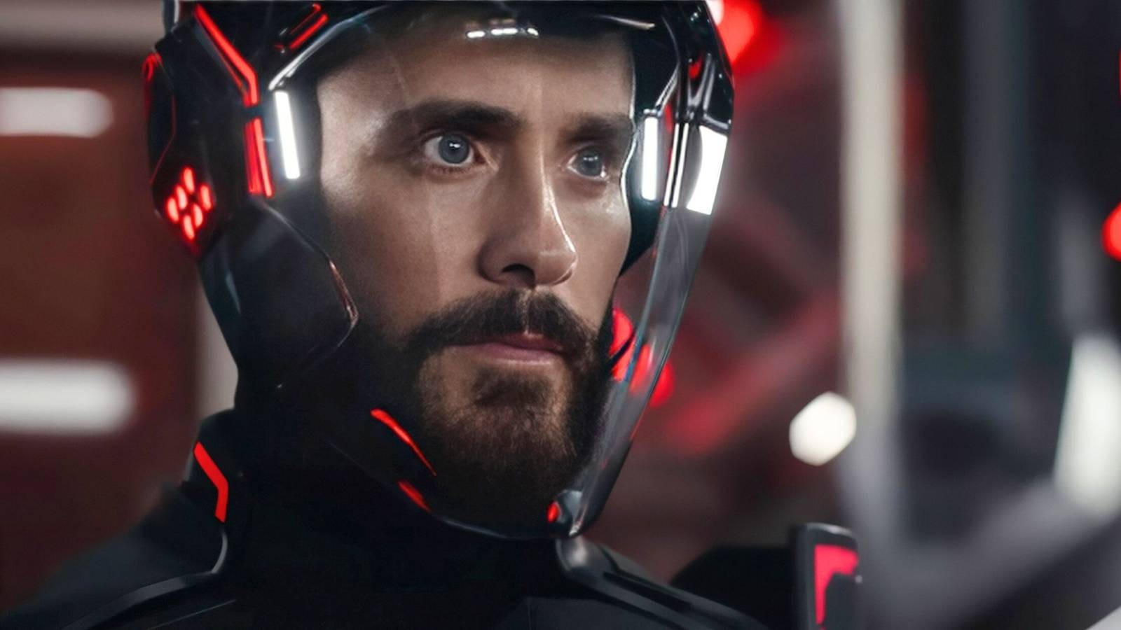 tron-ares-jared-leto-dien-vien