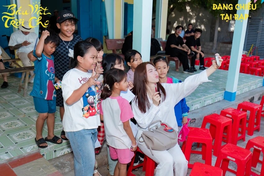 phuong-anh-dao-gl-khan-gia