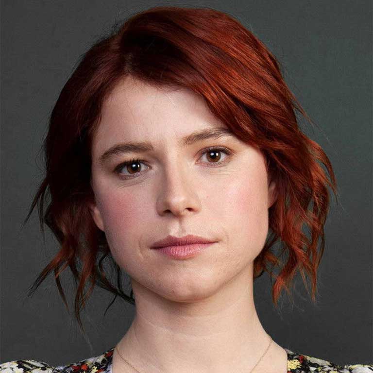 Jessie-Buckley-info-dien-vien