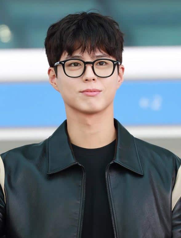 Park_Bo-gum-info-dien-vien