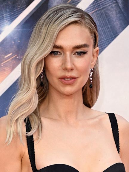 Vanessa-Kirby-info-dien-vien