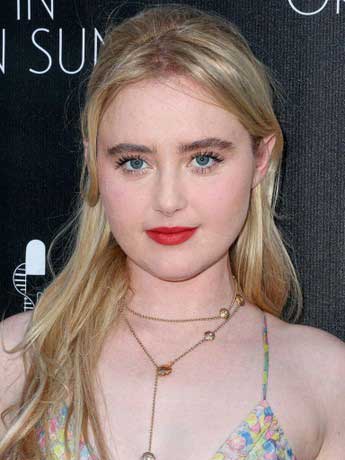 Kathryn-Newton-dien-vien