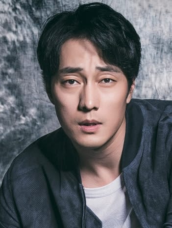so-ji-sub-dien-vien