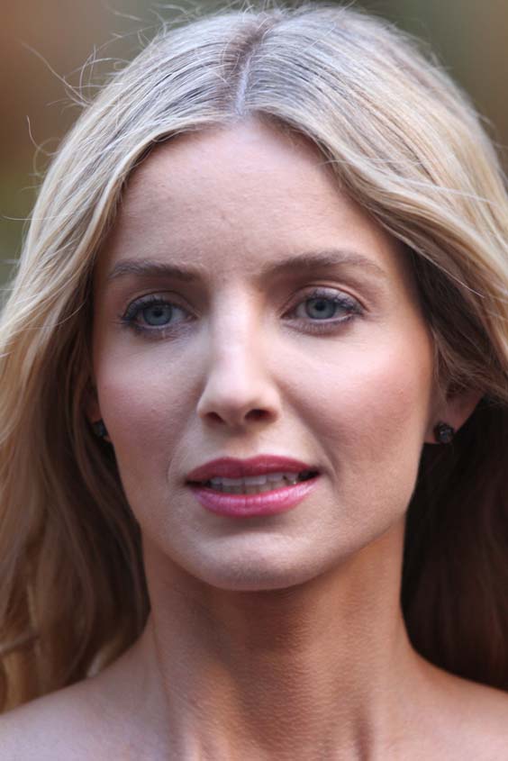 Annabelle-Wallis-dien-vien